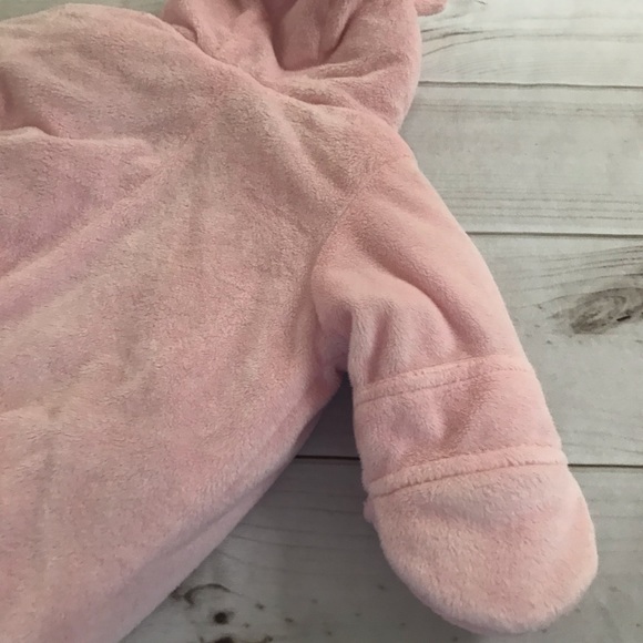 8/$25 Carter’s 6-9 month Pink Winter Bundler - Picture 10 of 11